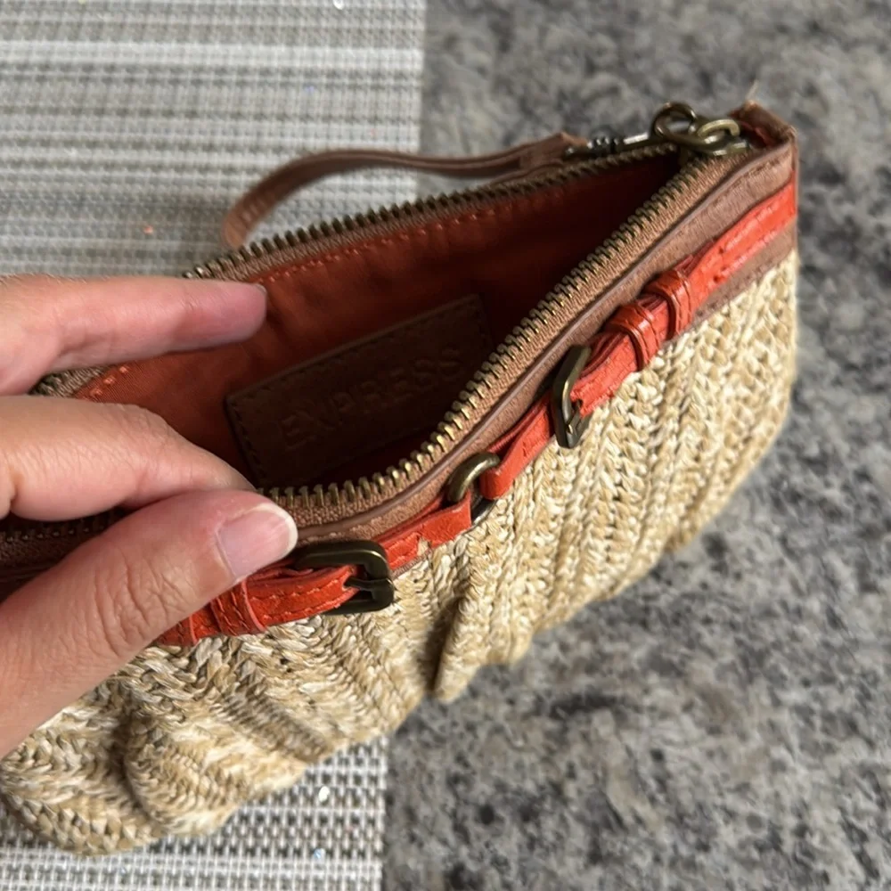 Express Women’s Woven Straw Wrislet Orange Brown Buckle Detail Summer Clutch